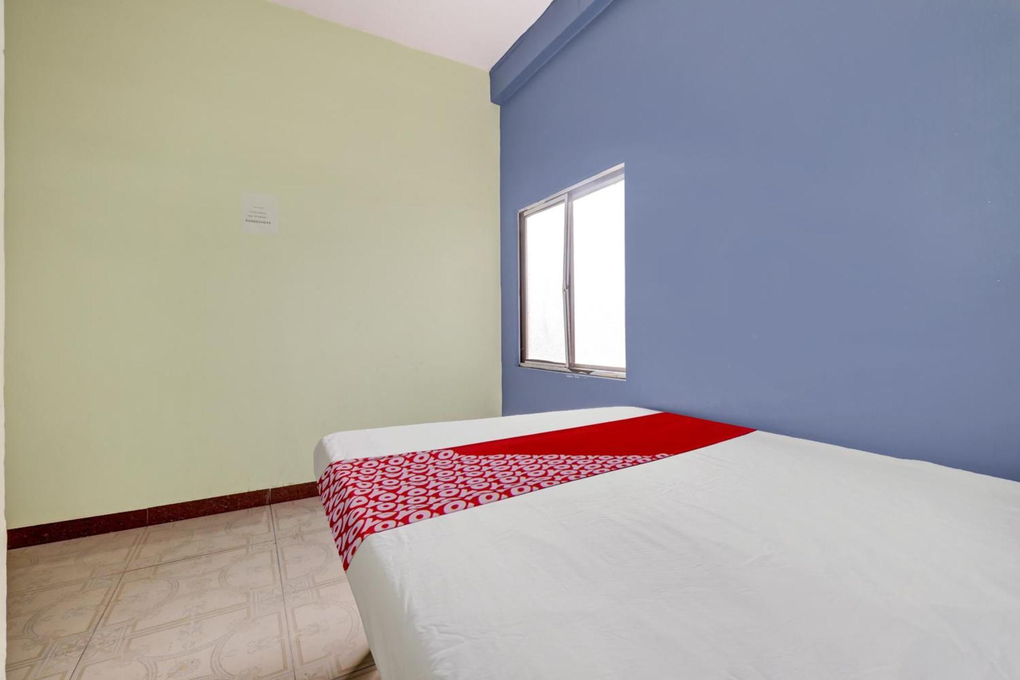 Hotel Oyo Sampige Heritage Koppal Exterior foto