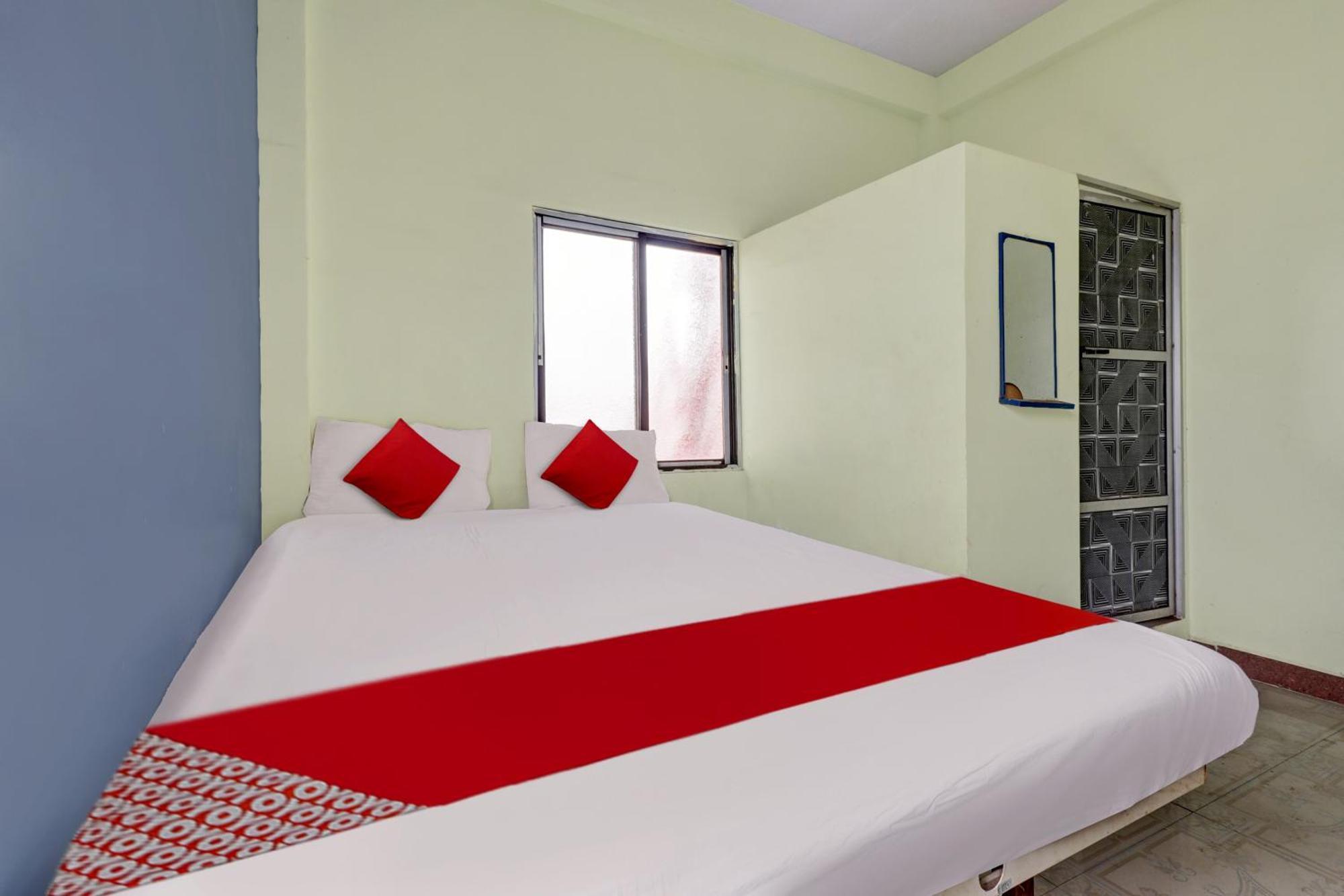 Hotel Oyo Sampige Heritage Koppal Exterior foto